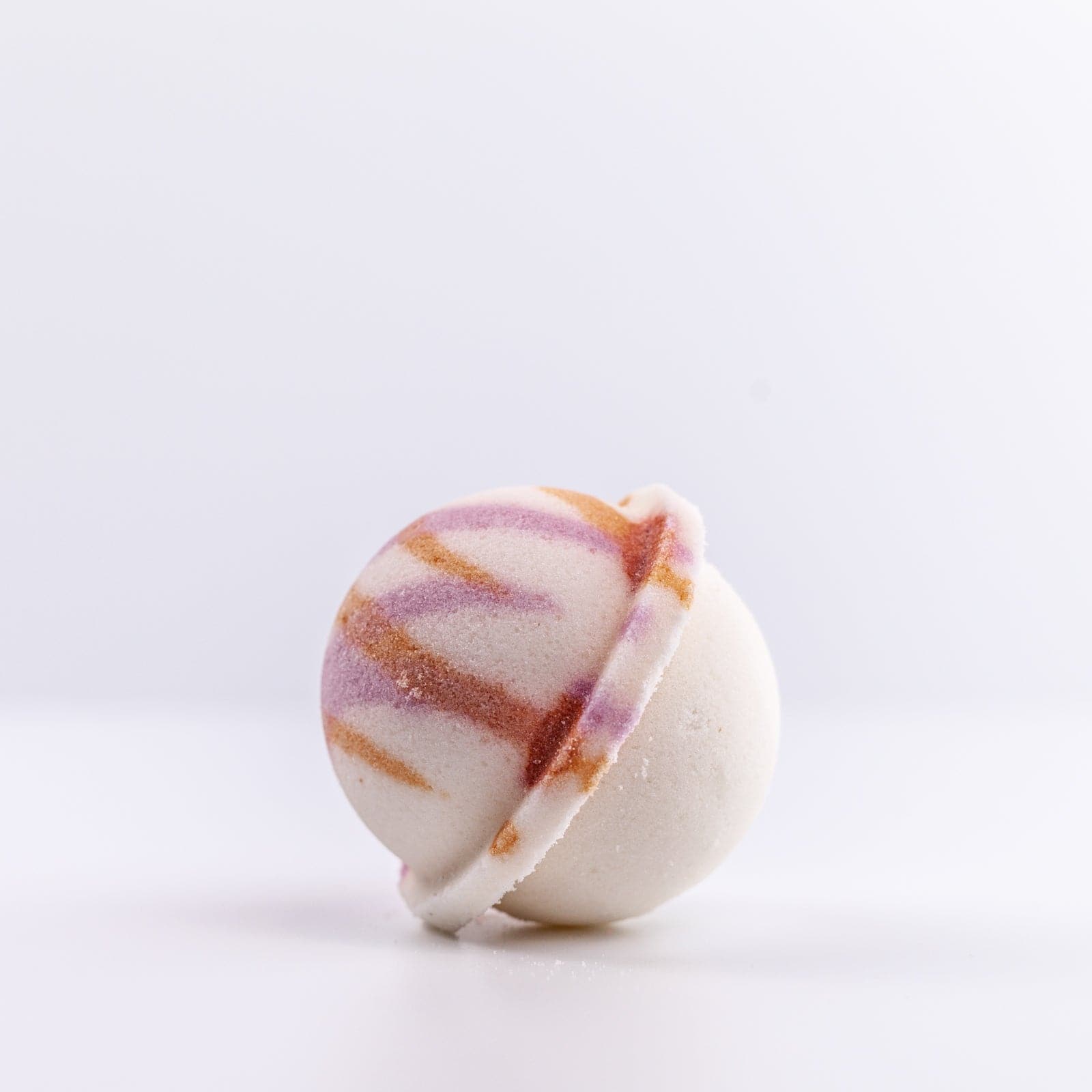 All Hail The Queen Bath Bomb - Image 6