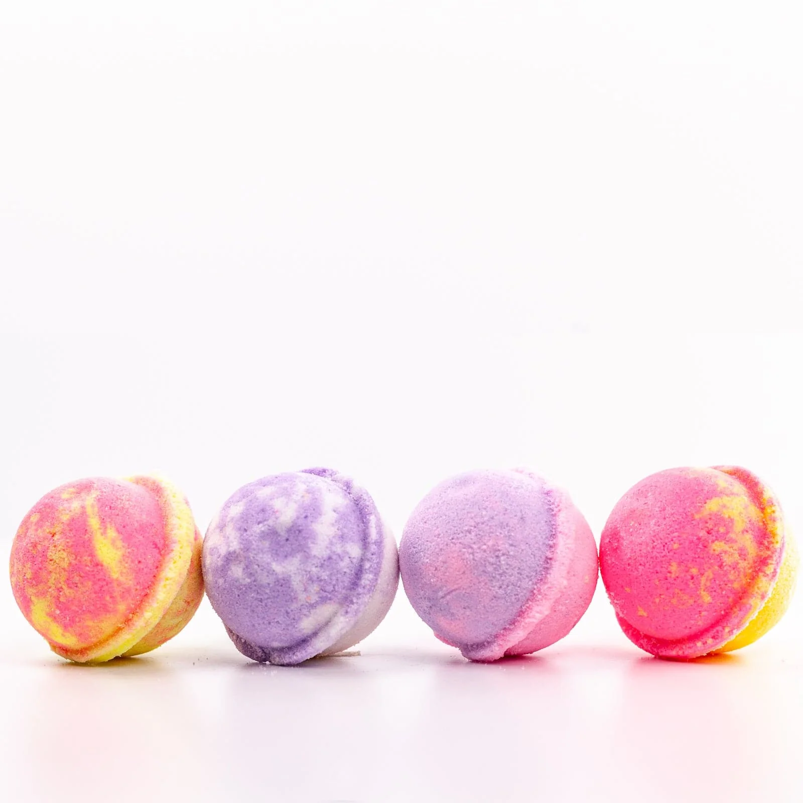 Mini Bath Bomb Set - Image 12