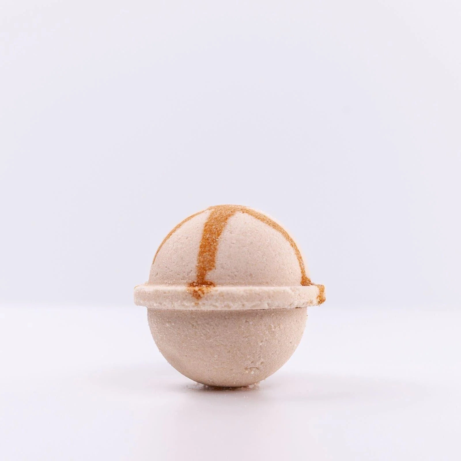 Oatmeal + Honey Bath Bomb - Image 4